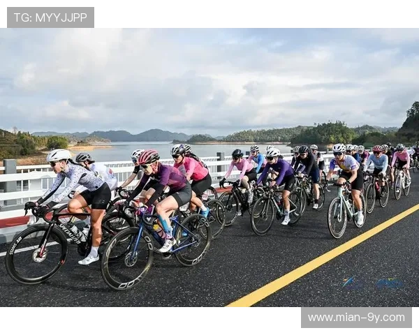环千岛湖女子精英组焦彦静夺冠,汪兴娥、沈丹妹跟登奖台 环千岛湖女子精英组焦彦静夺冠,汪兴娥、沈丹妹跟登奖台