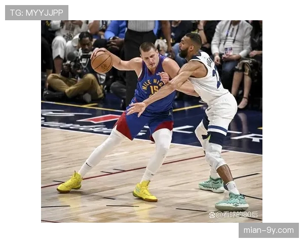 掘金主场大胜森林狼扳平系列赛，约基奇三双主导内线